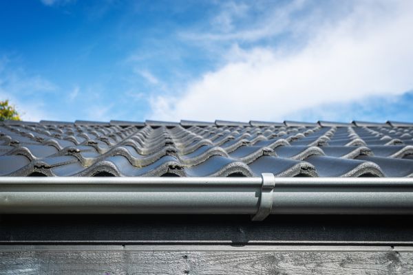 Half Round Gutter Repair in Miami